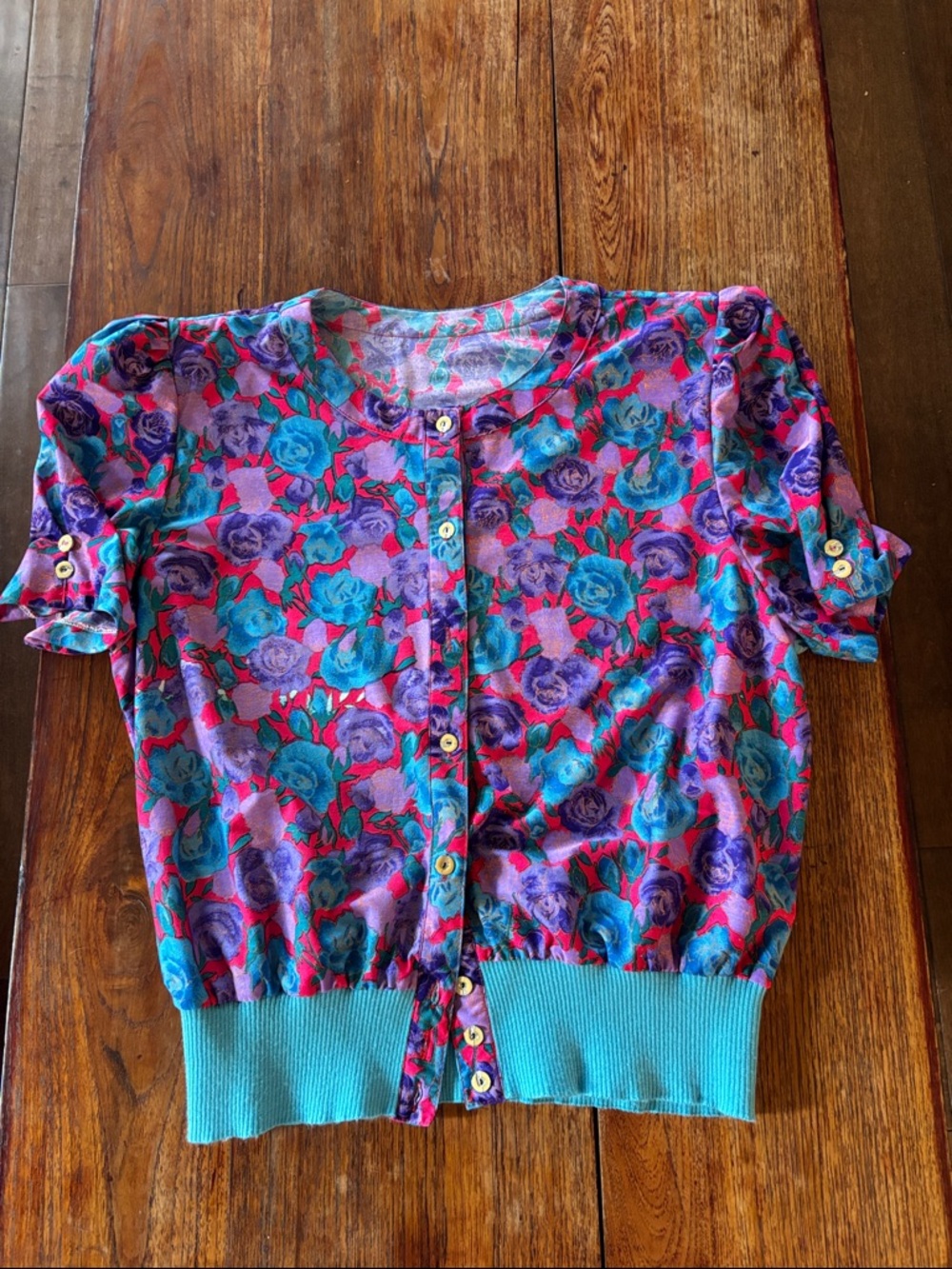 Floral Button-Front woman’s Top in Teal & Purple vintage 80s